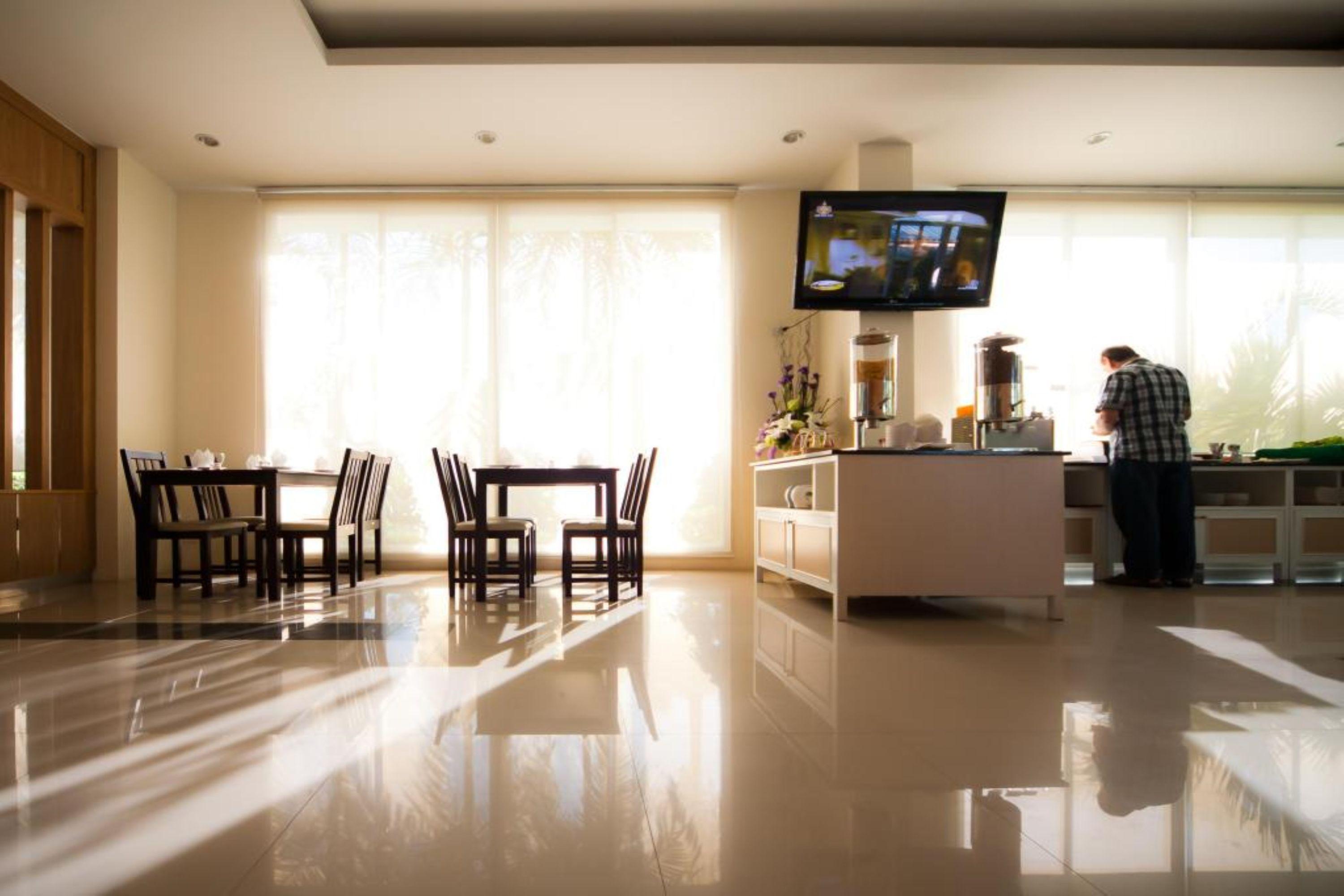 Phavina Hotel Rayong Sha Extra Plus Luaran gambar