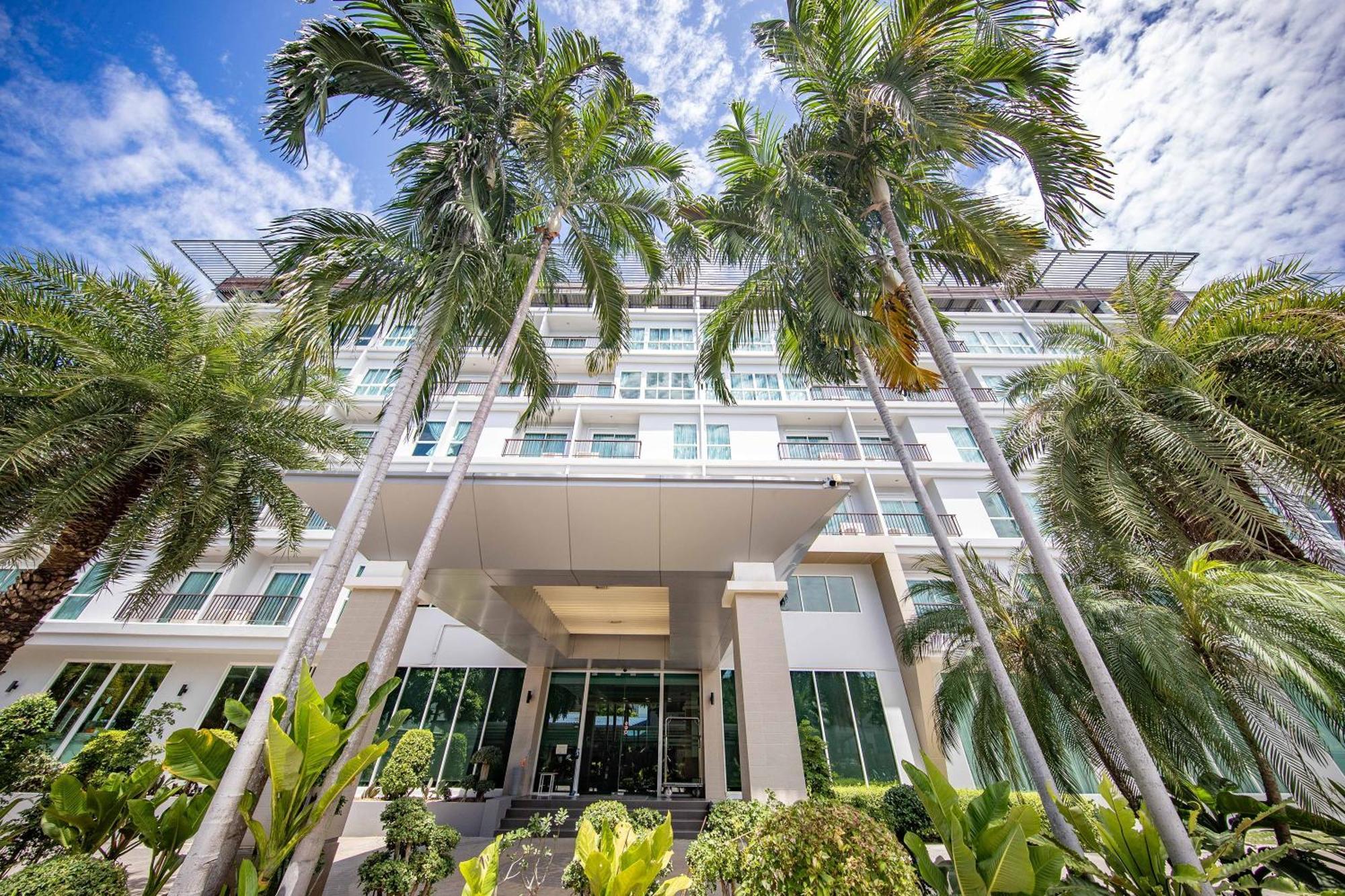 Phavina Hotel Rayong Sha Extra Plus Luaran gambar