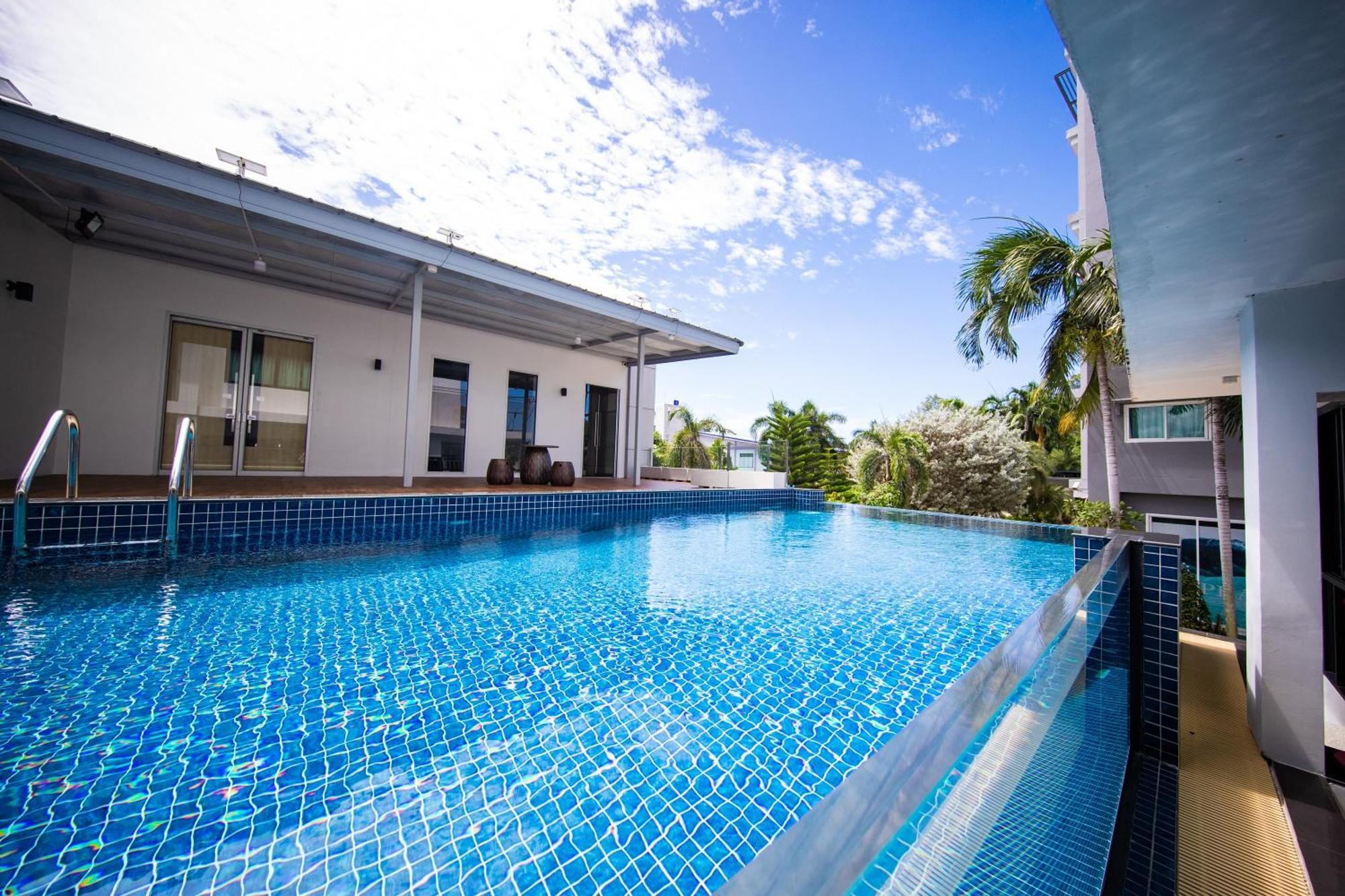 Phavina Hotel Rayong Sha Extra Plus Luaran gambar