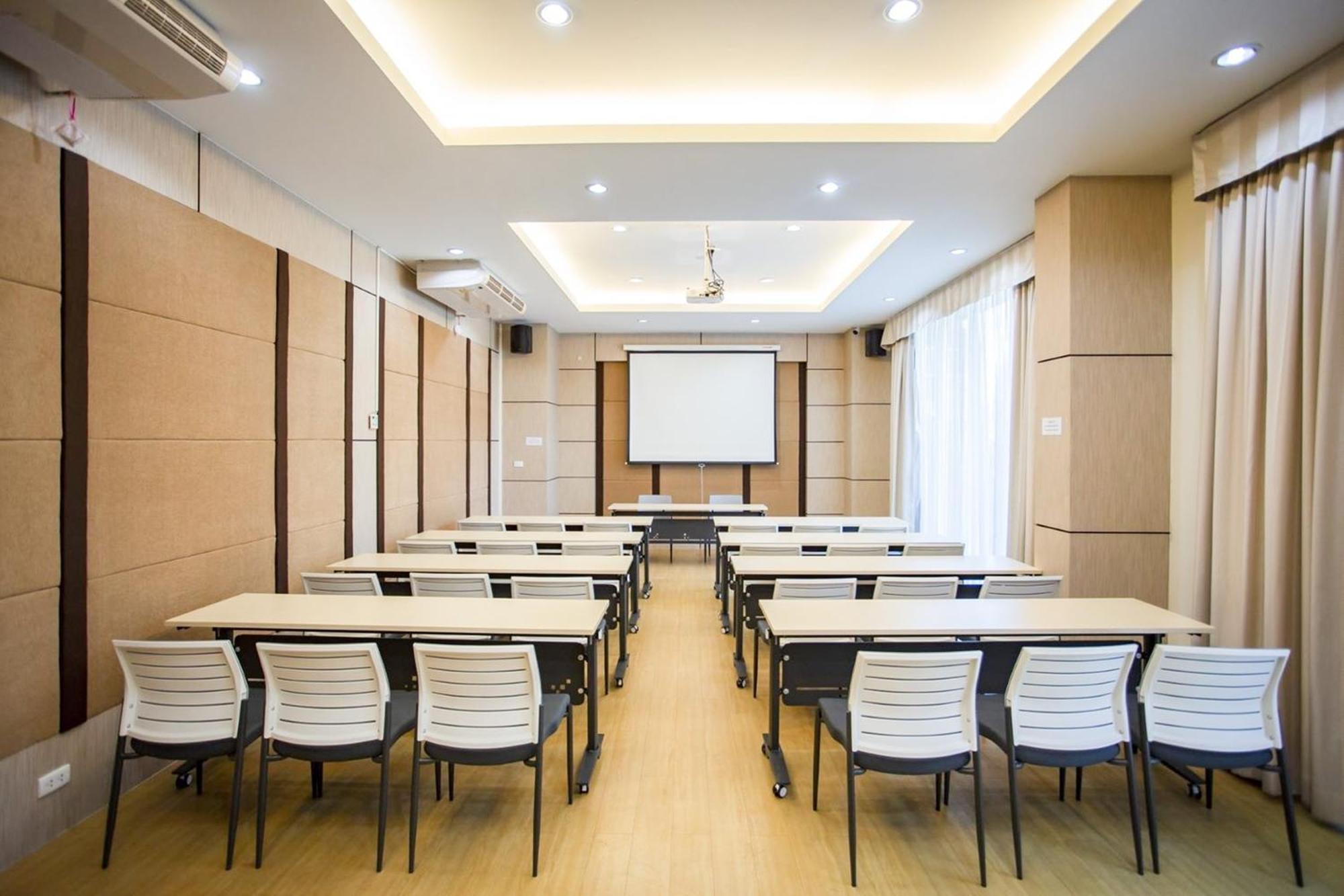 Phavina Hotel Rayong Sha Extra Plus Luaran gambar